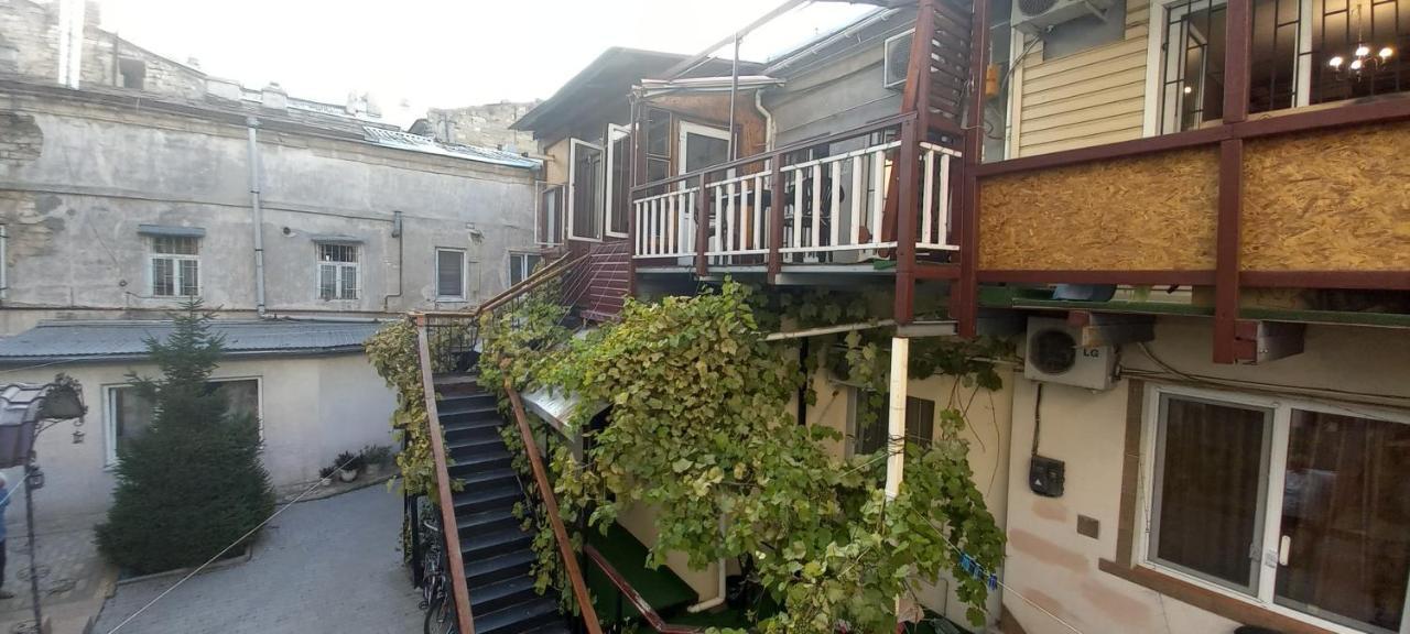 Apartments Ilona Odesa Exterior photo
